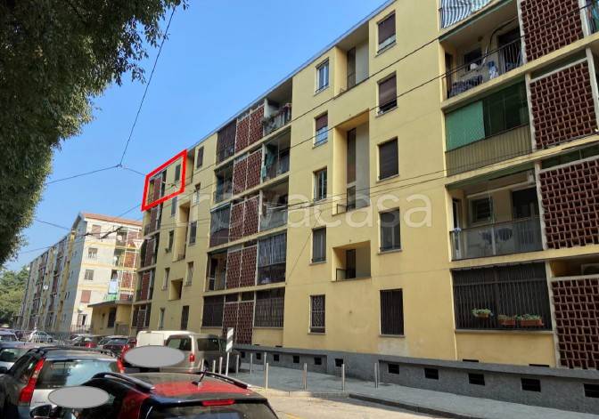 appartamento in vendita a Milano in zona Corvetto