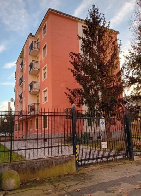 appartamento in vendita a Milano in zona Vialba