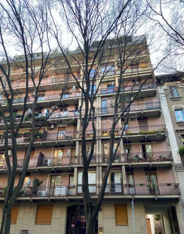 appartamento in vendita a Milano in zona Città Studi