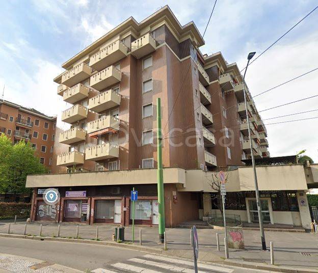 appartamento in vendita a Milano in zona Piazzale Lodi
