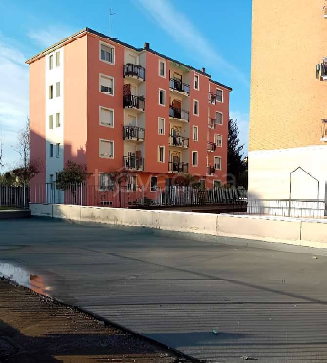 appartamento in vendita a Milano in zona Vialba