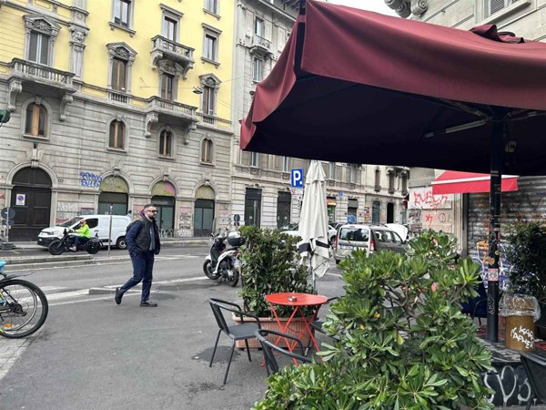 negozio in vendita a Milano in zona Loreto
