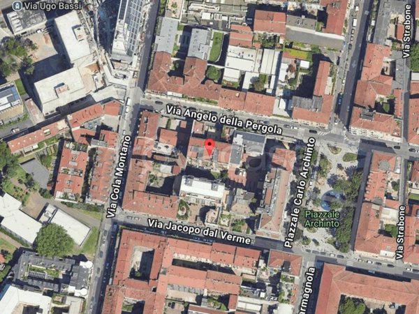 negozio in vendita a Milano in zona Isola