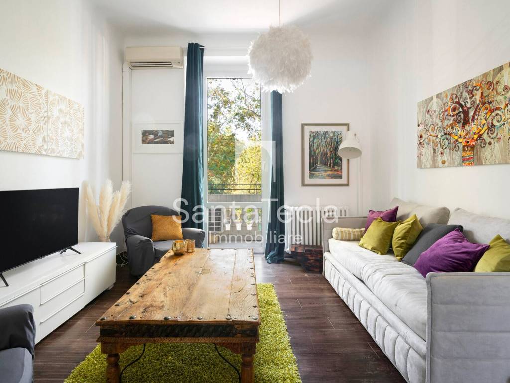 appartamento in vendita a Milano in zona Sempione