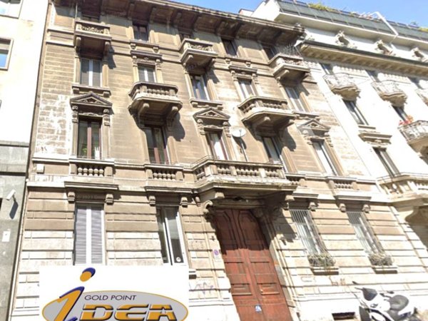 appartamento in vendita a Milano in zona Il Portello