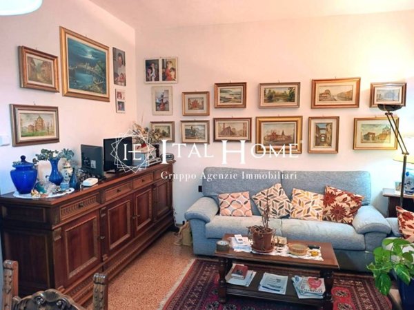 appartamento in vendita a Milano in zona Baggio