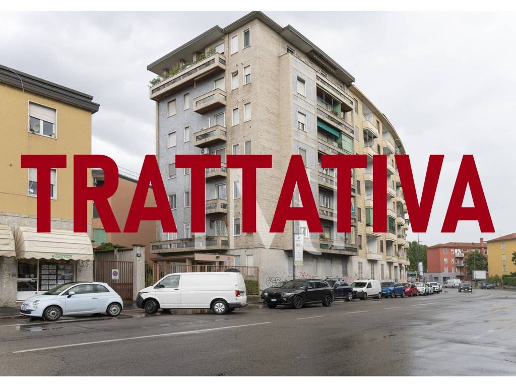 appartamento in vendita a Milano in zona Vigentino