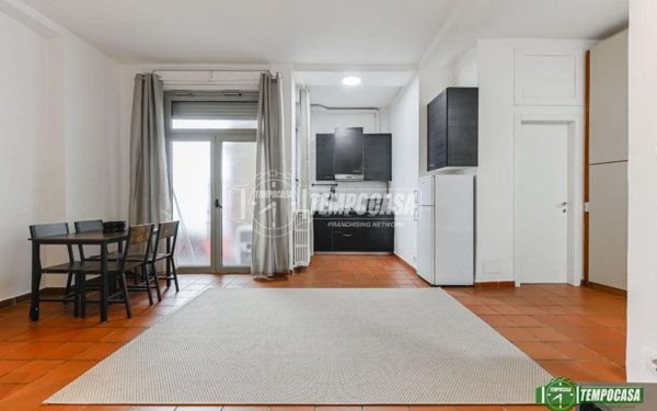 appartamento in vendita a Milano in zona Porta Nuova