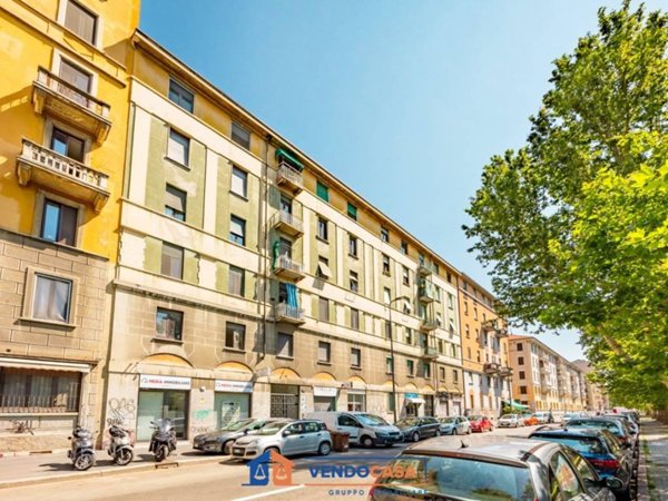 appartamento in vendita a Milano in zona Morivione