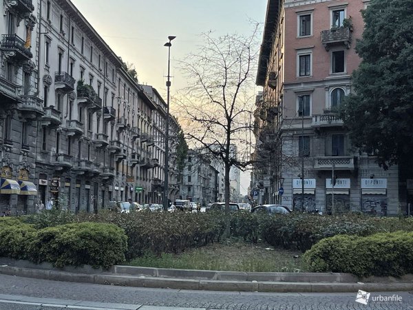 appartamento in vendita a Milano in zona Centro Direzionale