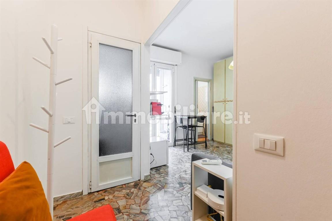 appartamento in vendita a Milano in zona Crescenzago