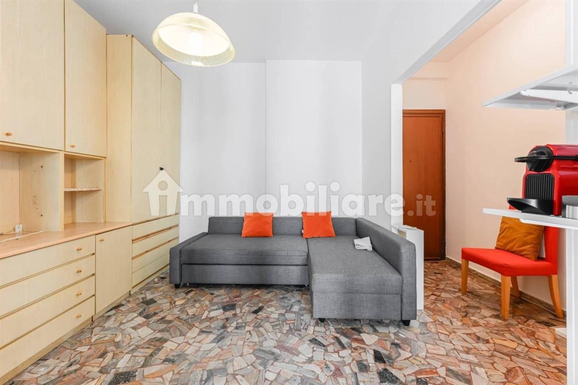 appartamento in vendita a Milano in zona Crescenzago