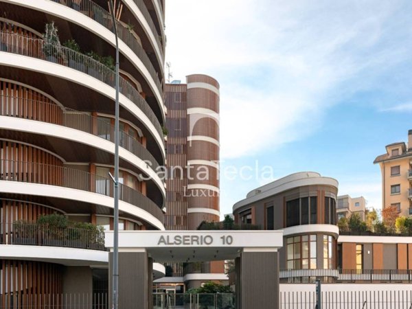 appartamento in vendita a Milano in zona Isola