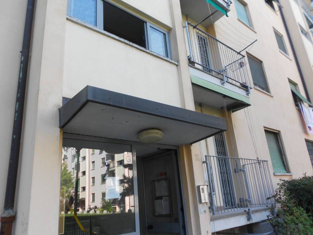 appartamento in vendita a Milano in zona Forlanini
