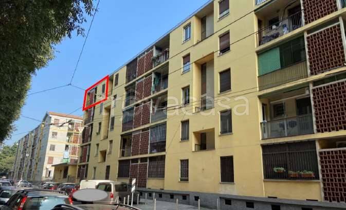 appartamento in vendita a Milano in zona Corvetto