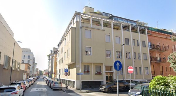 casa semindipendente in vendita a Milano