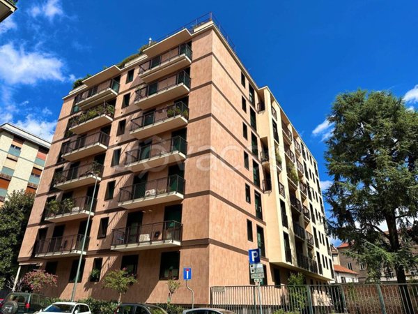 appartamento in vendita a Milano in zona Loreto