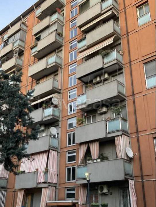 appartamento in vendita a Milano in zona Comasina