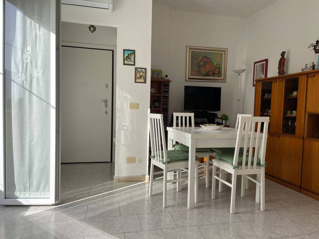 appartamento in vendita a Milano in zona Maggiolina