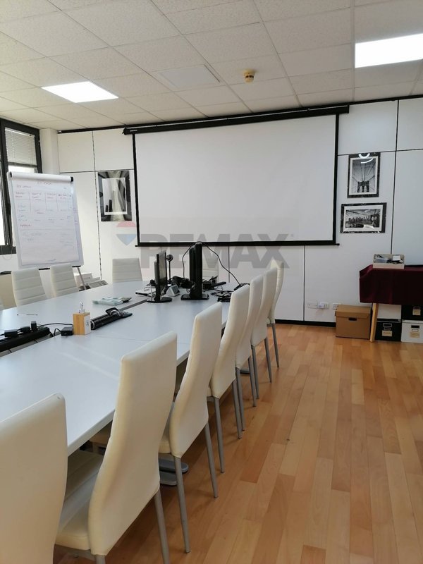 ufficio in vendita a Milano in zona Bovisa