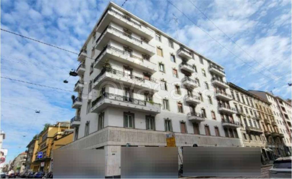 locale di sgombero in vendita a Milano