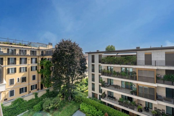 negozio in vendita a Milano in zona Porta Venezia