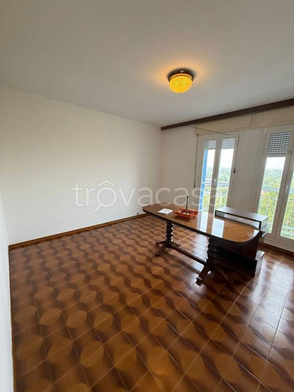 appartamento in vendita a Milano in zona Gratosoglio