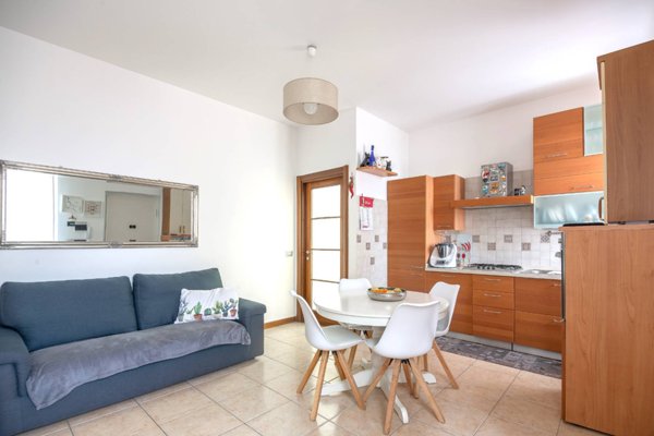 appartamento in vendita a Milano in zona Vigentino