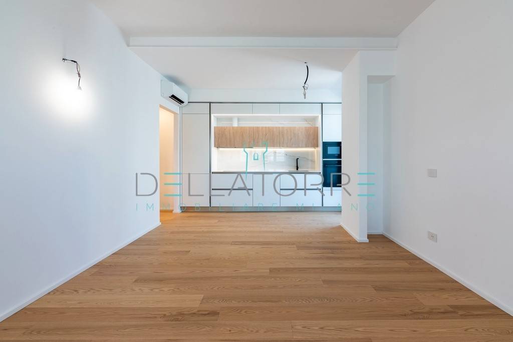 appartamento in vendita a Milano in zona Lorenteggio