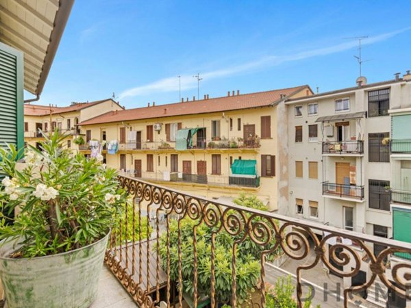 appartamento in vendita a Milano in zona Crescenzago