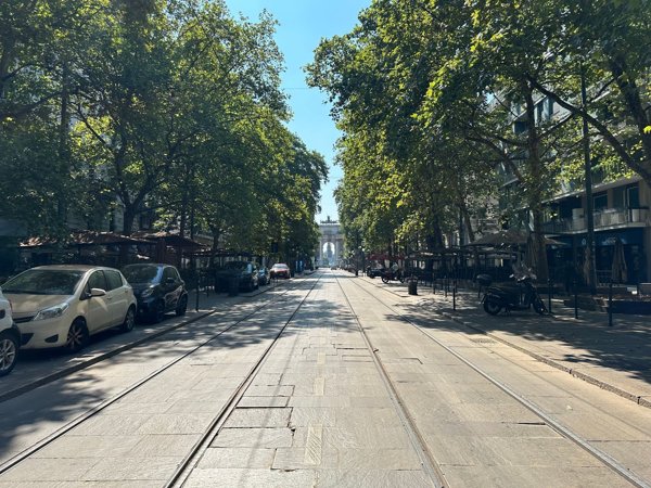 appartamento in vendita a Milano in zona Sempione
