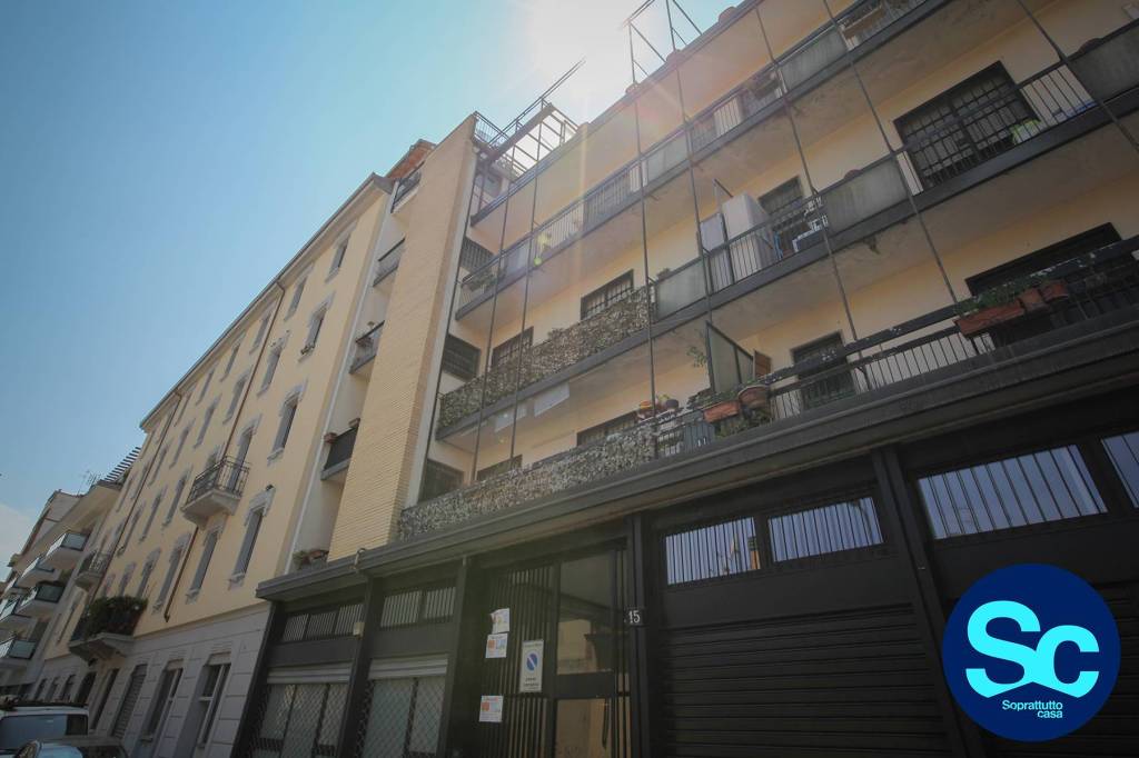 appartamento in vendita a Milano in zona Loreto