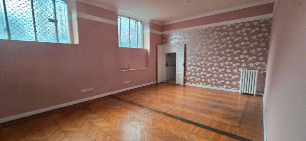 appartamento in vendita a Milano in zona Sempione