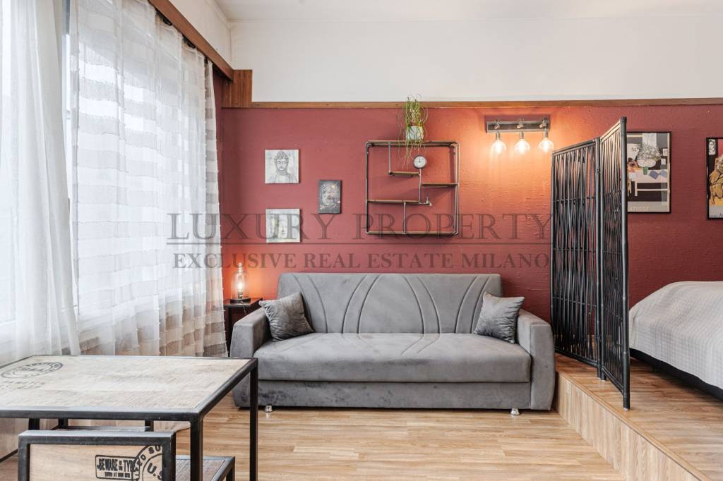 appartamento in vendita a Milano in zona Porta Nuova