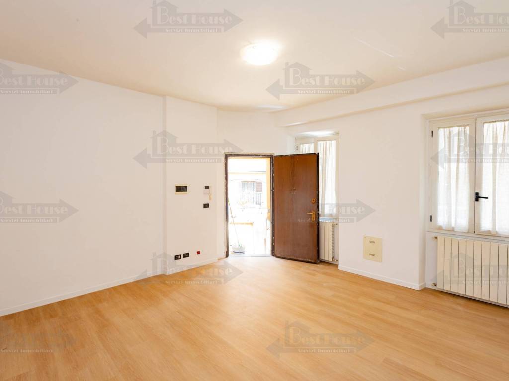 appartamento in vendita a Milano in zona Città Studi