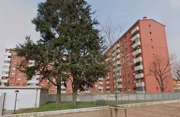 appartamento in vendita a Milano in zona Gallaratese