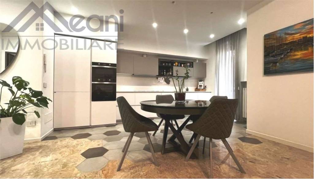 appartamento in vendita a Milano in zona Rogoredo