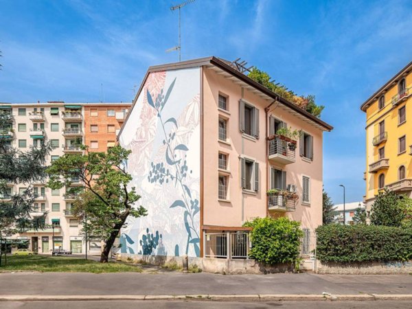 appartamento in vendita a Milano in zona Maggiolina