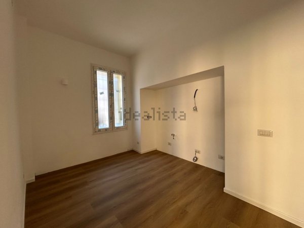 appartamento in vendita a Milano in zona Gorla