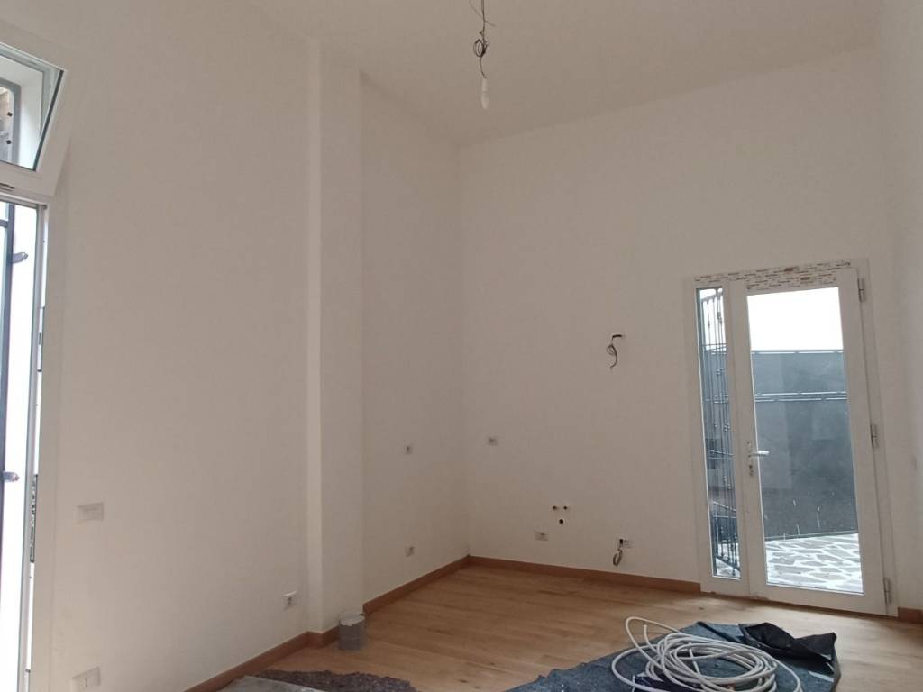 appartamento in vendita a Milano in zona Piazzale Lodi