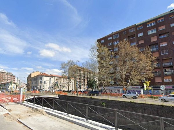 appartamento in vendita a Milano in zona Chiesa Rossa