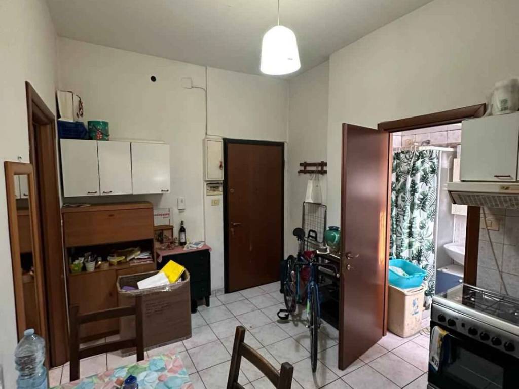 appartamento in vendita a Milano in zona Barona