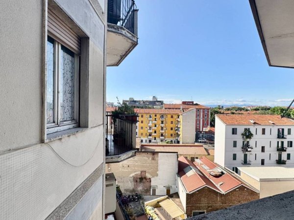appartamento in vendita a Milano in zona Il Portello