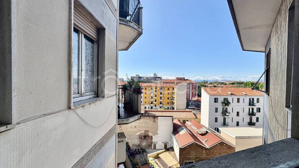 appartamento in vendita a Milano in zona Il Portello