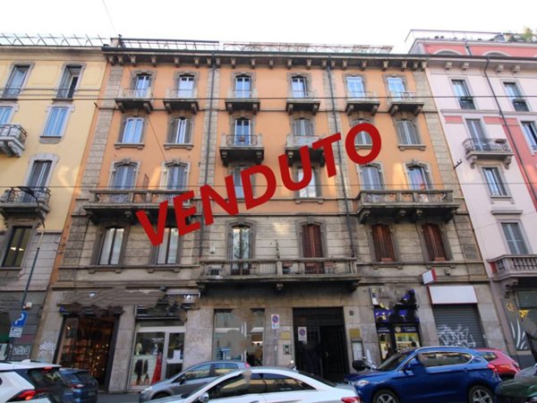 appartamento in vendita a Milano in zona Centro Direzionale