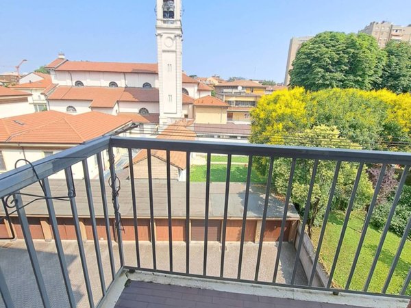 appartamento in vendita a Milano in zona Niguarda