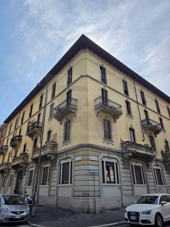 appartamento in vendita a Milano in zona Porta Romana