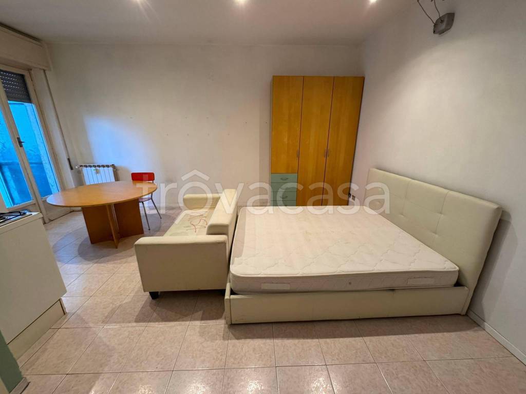 appartamento in vendita a Milano in zona Casoretto