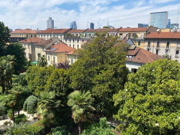 appartamento in vendita a Milano in zona Porta Romana