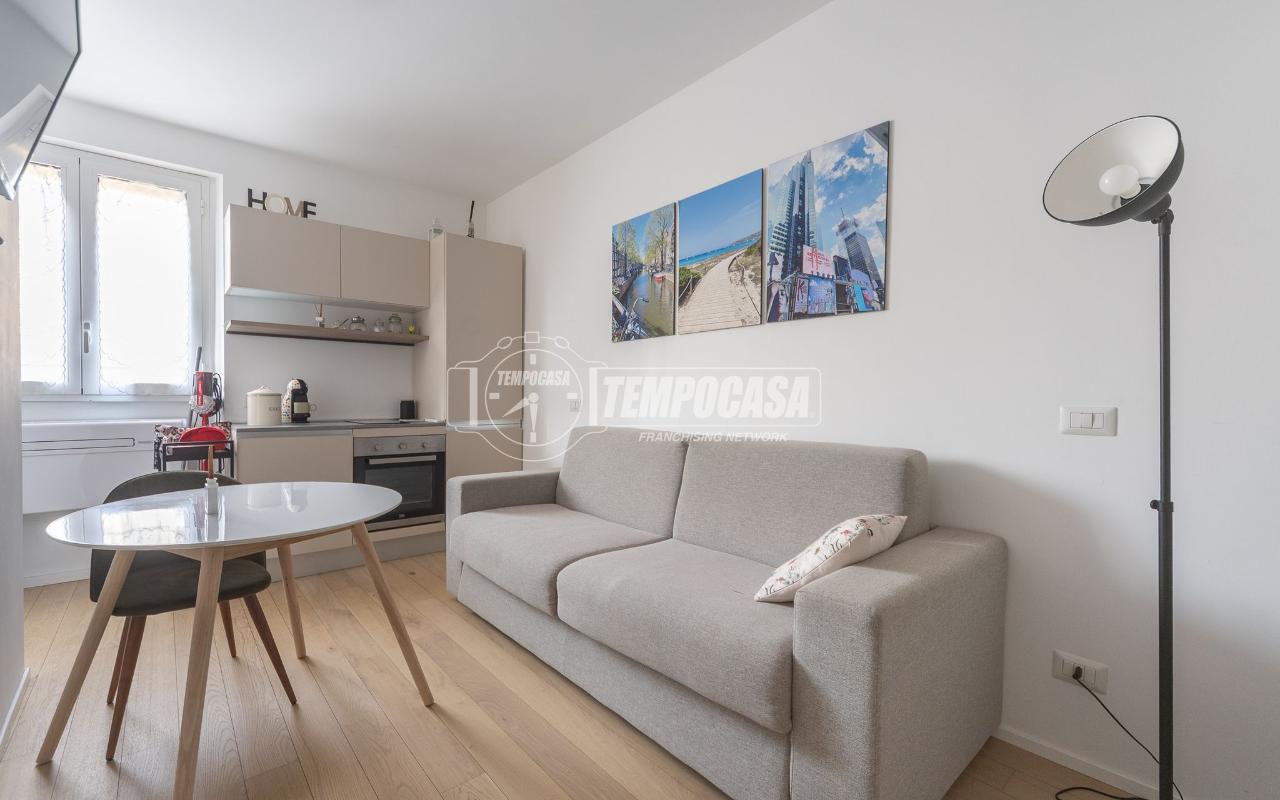 appartamento in vendita a Milano in zona Porta Venezia